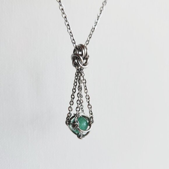 Vintage Antique green and silver basket necklace with a small silver chain - Picture 4 of 7